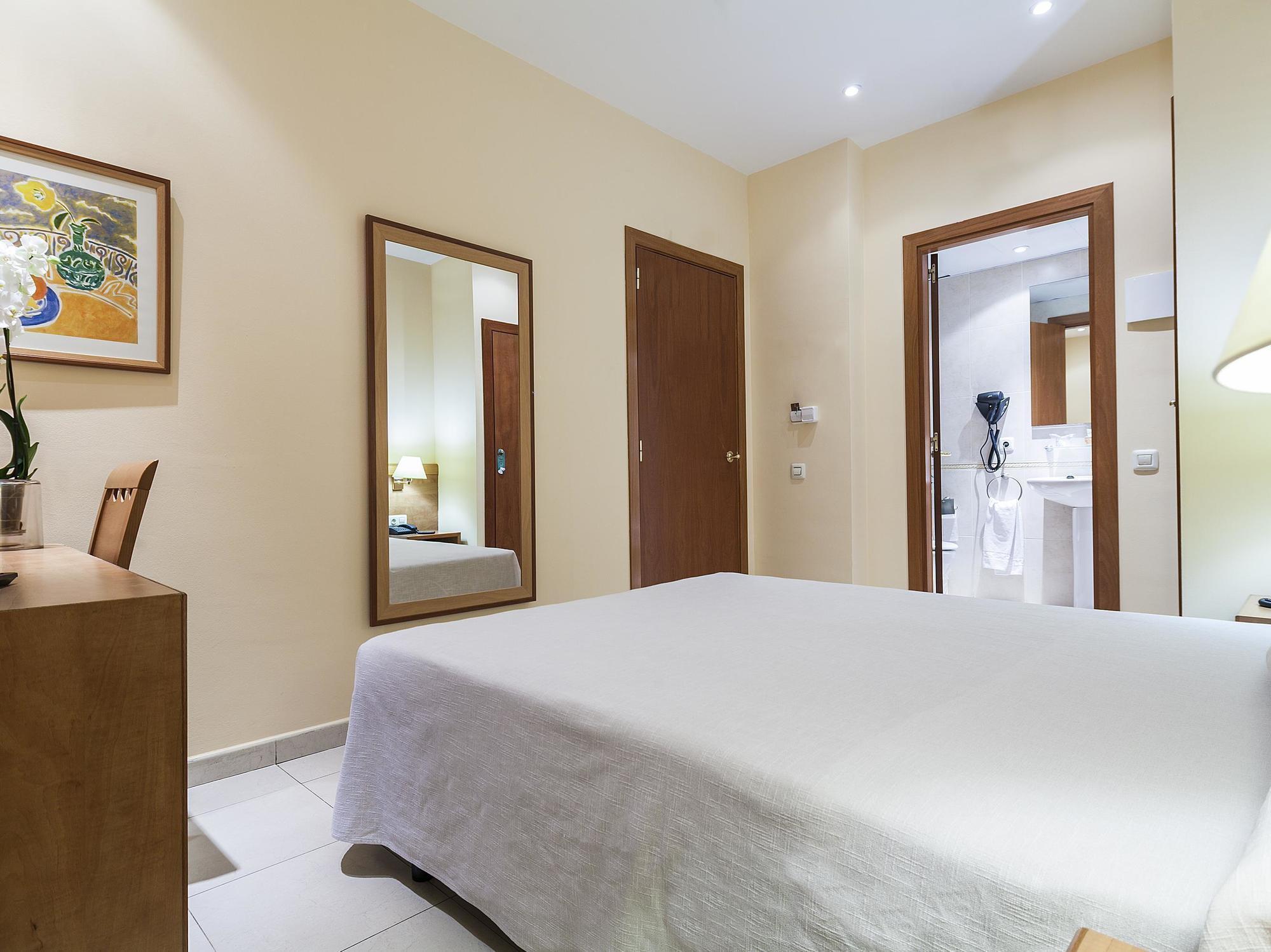 Chic & Basic Lemon Boutique Hotel Barcellona